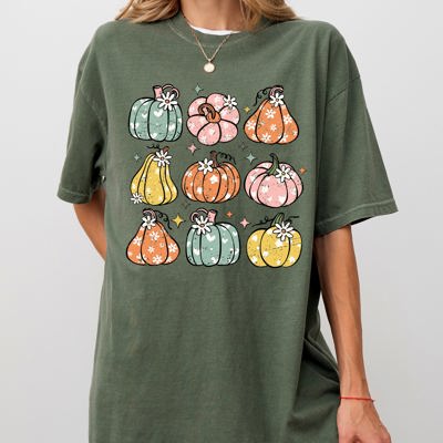 Retro Colorful Floral Pumpkins Halloween Jack-O-Lantern Fall Autumn Comfort Colors Tee