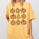 XL Mustard Retro Floral Pumpkins Halloween Jack-O-Lantern Fall Autumn Vibes Comfort Colors Tee