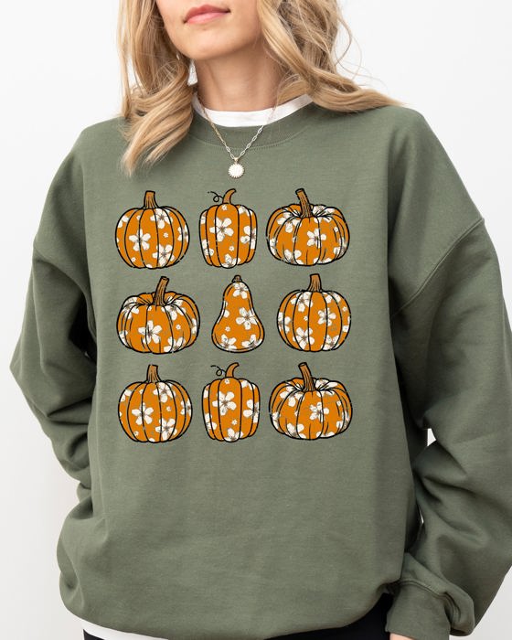 Retro Floral Pumpkins Halloween Jack-O-Lantern Fall Autumn Harvest Festive Sweatshirt