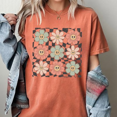 Retro Flowers Checkered Daisies Hippie Positivity Vintage Inspired Comfort Colors Tee