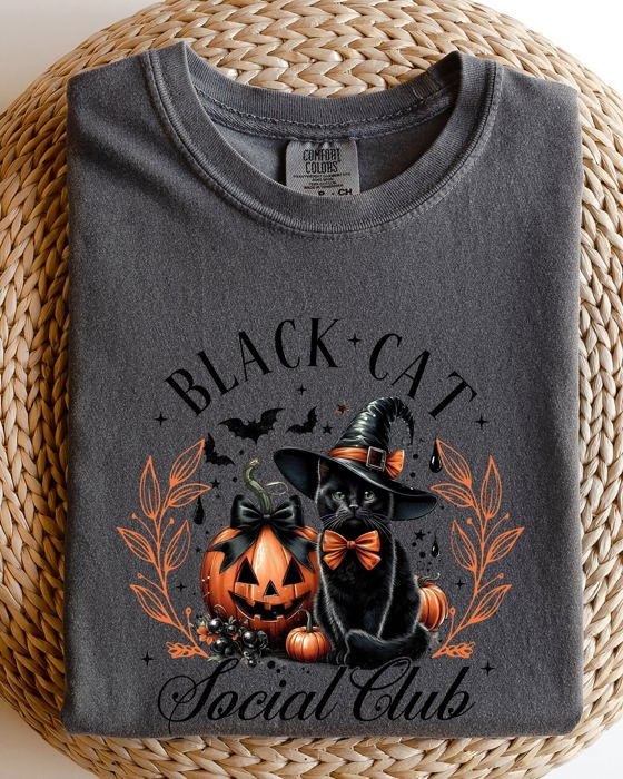 Black Cat Social Club Coquette Halloween Witch Pumpkin Jack-O-Lantern Comfort Colors Tee