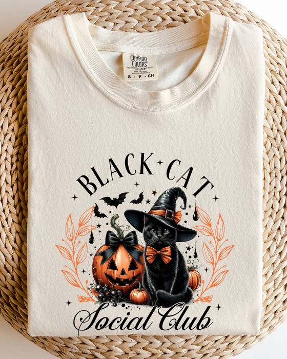 Black Cat Social Club Coquette Halloween Witch Pumpkin Jack-O-Lantern Comfort Colors Tee