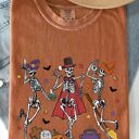 Medium Yam Dancing Skeleton Halloween Party Trick Or Treat Spooky Nighttime Celebration Comfort Colors Tee