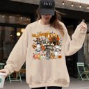 XXL Sand Long Live Halloween Spooky Scene Witch Skeleton Ghost Haunted Classic Graphic Sweatshirt