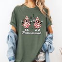  Rockin Around Christmas Carols Pocket Santa Snow Xmas Cakes Joy Comfort Colors Tee