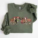 XXL Military Green Christmas Calves Cow Lovers Santa Farm Life Winter Snow Xmas Winter Wonderland Edition Sweatshirt