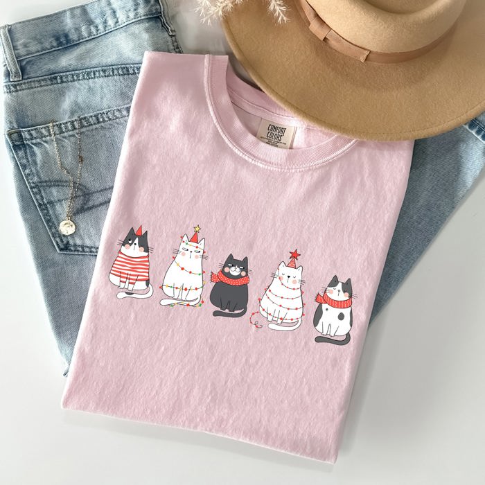 Christmas Cats Kitties Cat Lovers Santa Winter Snow Xmas Edition Comfort Colors Tee