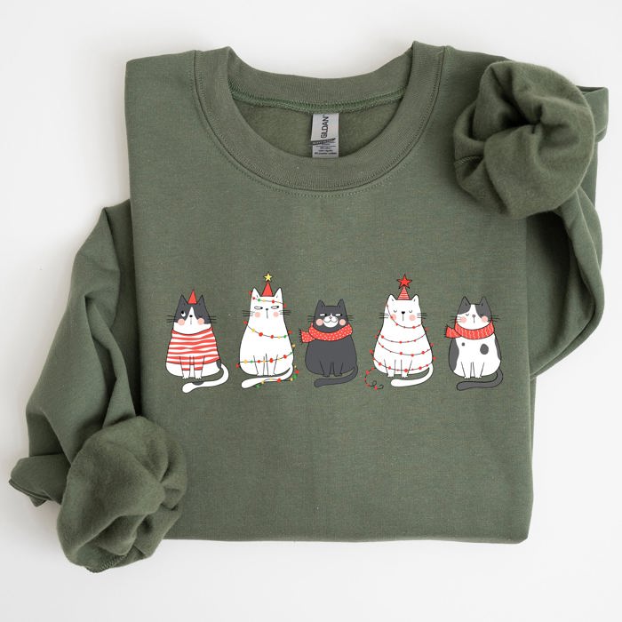 Charming Christmas Cats And Kitties Celebrating With Santa In A Snowy Xmas Scene Sweatshirt