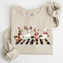 XXL Sand Christmas Ducks Farm Animals Crossing Road Santa Winter Snow Xmas Festive Sweatshirt