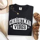 XXXL Black Christmas Vibes Snowflakes Retro Varsity Santa Snow Xmas Holiday Edition Vintage Style Comfort Colors Tee