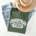 XXL Moss Dark Green Christmas Vibes Snowflakes Retro Varsity Santa Snow Xmas Holiday Edition Vintage Style Comfort Colors Tee