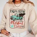 XL Sand Farm Fresh Christmas Trees Vintage Retro Santa Winter Xmas Festive Holiday Decor Sweatshirt