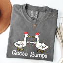  Goose Fist Bumps Christmas Santa Xmas Festive Holiday Cheer Limited Edition Comfort Colors Tee