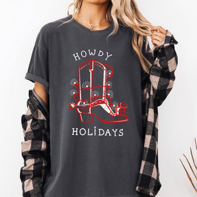 Howdy Holidays Christmas Cowboy Boot Country Western Xmas Vintage Comfort Colors Tee
