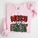 XXXL Light Pink Merry And Bright Christmas Tree Santa Colorful Winter Xmas Noel Jolly Holiday Scene Sweatshirt
