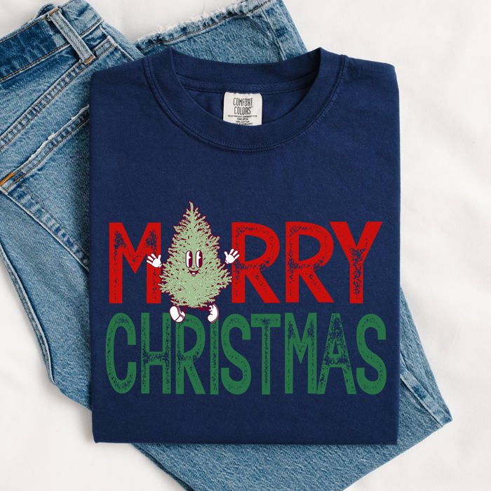 Merry Christmas Tree Festive Vintage Santa Xmas Cozy Nostalgic Winter Wonderland Charm Comfort Colors Tee