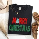  Merry Christmas Tree Vintage Retro Winter Santa Xmas Scene For Cozy Holidays Comfort Colors Tee