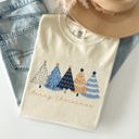 XXL Ivory Cream Merry Christmas Trees Winter Scene Gold Snow Santa Xmas Holiday Edition Comfort Colors Tee