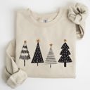 XXL Sand Minimalist Christmas Trees, Winter, Snow, Santa Scene Illustration For The Holidays Sweatshirt