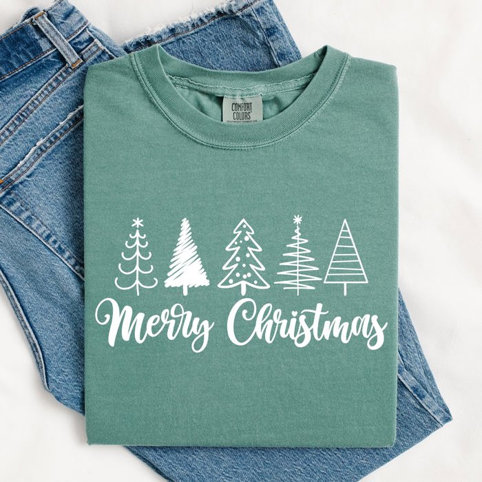 Minimalist Merry Christmas Trees Classic Retro Winter Santa Xmas Comfort Colors Tee