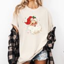 XXL Ivory Cream Red Retro Santa Claus Christmas Vintage Classic Snowy Night Scene With Nostalgic Holiday Cheer Comfort Colors Tee