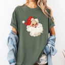 Small Moss Dark Green Red Retro Santa Claus Christmas Vintage Classic Snowy Night Scene With Nostalgic Holiday Cheer Comfort Colors Tee