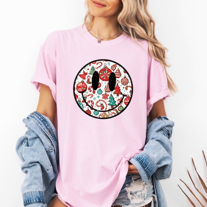 Retro Christmas Smiley Santa Claus Snowy Night Vintage Winter Holiday Party Cheer Comfort Colors Tee