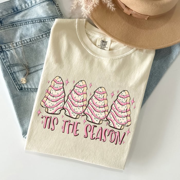 Tis The Season Pink Christmas Cakes Cute Treat Winter Santa Xmas Comfort Colors Tee