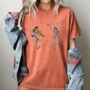 Medium Yam Dancing Skeletons Stars Vintage Western Witch Aesthetic Meme Halloween Costume Comfort Colors Tee