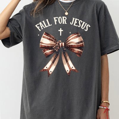 Fall For Jesus Skeleton Ghost Vintage Western Witch Costume Halloween Comfort Colors Tee