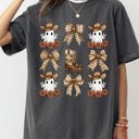  Cowboy Ghost Bow Ribbon Western Witch Aesthetic Meme Halloween Costume Comfort Colors Tee