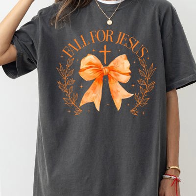 Fall For Jesus Bow Christian Western Witch Meme Halloween Costume Comfort Colors Tee