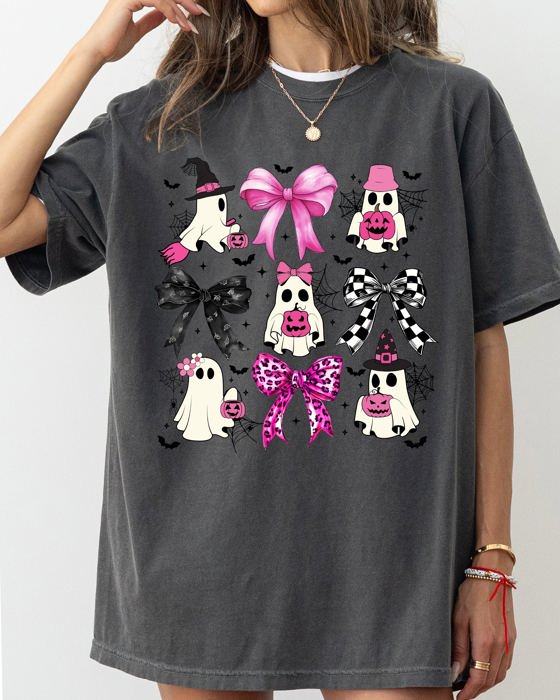 Coquette Bow Cowboy Ghost Vintage Western Witch Aesthetic Meme Halloween Costume Comfort Colors Tee