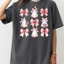 Medium Pepper Dark Gray Pink Bow Ghost Coquette Vintage Western Witch Aesthetic Meme Halloween Costume Comfort Colors Tee