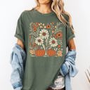 XXL Moss Dark Green Autumn Botanical Floral Pressed Flowers Pumpkins Thanksgiving Harvest Comfort Colors Tee