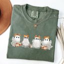 XXL Moss Dark Green Cute Ghosts Lace Halloween Girly Coquette Bow Ribbon Spooky Night Comfort Colors Tee