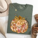 XXXL Moss Dark Green Floral Pumpkin Happy Fall Flowers Autumn Thanksgiving Harvest Seasonal Design Comfort Colors Tee
