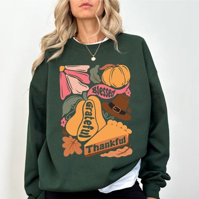 Grateful Thankful Blessed Autumn Thanksgiving Flowers Pumpkins Pilgrims Sweatshirt