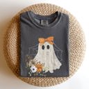 Medium Pepper Dark Gray Lace Ghost Halloween Girly Spooky Coquette Orange Bow Ribbon Flowers Spider Web Comfort Colors Tee