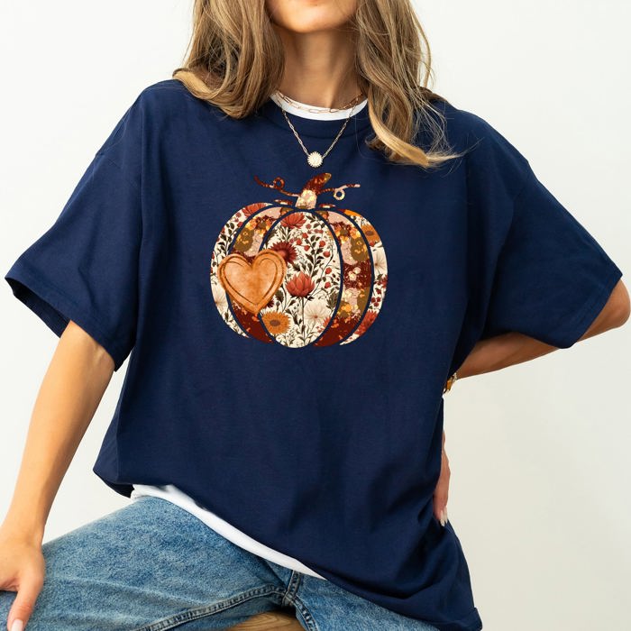 Pumpkin Heart Love Floral Thanksgiving Fall Autumn Halloween Flower Comfort Colors Tee