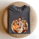 XXL Pepper Dark Gray Pumpkin Heart Love Floral Thanksgiving Fall Autumn Halloween Flower Comfort Colors Tee