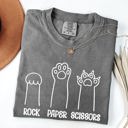 XL Pepper Dark Gray Rock Paper Scissors Cat Mom Feline Pet Artwork Graphic Illustration Comfort Colors Tee