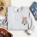 XXXL Ash Light Gray Christmas Tree Pocket Floral Coquette Ribbons Vintage Inspired Classic Season Winter Sweatshirt