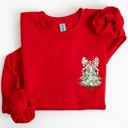 XXL Red Christmas Tree Pocket Floral Coquette Ribbons Vintage Inspired Classic Season Winter Sweatshirt