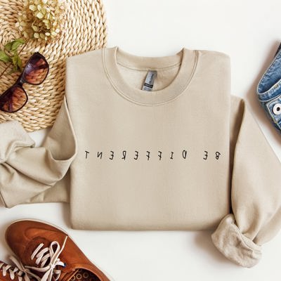 Be Different Be Bold Stay Curious Sarcastic College Humor Everyday Graphic Sweatshirt