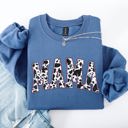 XL Indigo Blue Mama Cow Print Western Vintage Country Farm Cowboy Cowgirl Rustic Cozy Graphic Sweatshirt