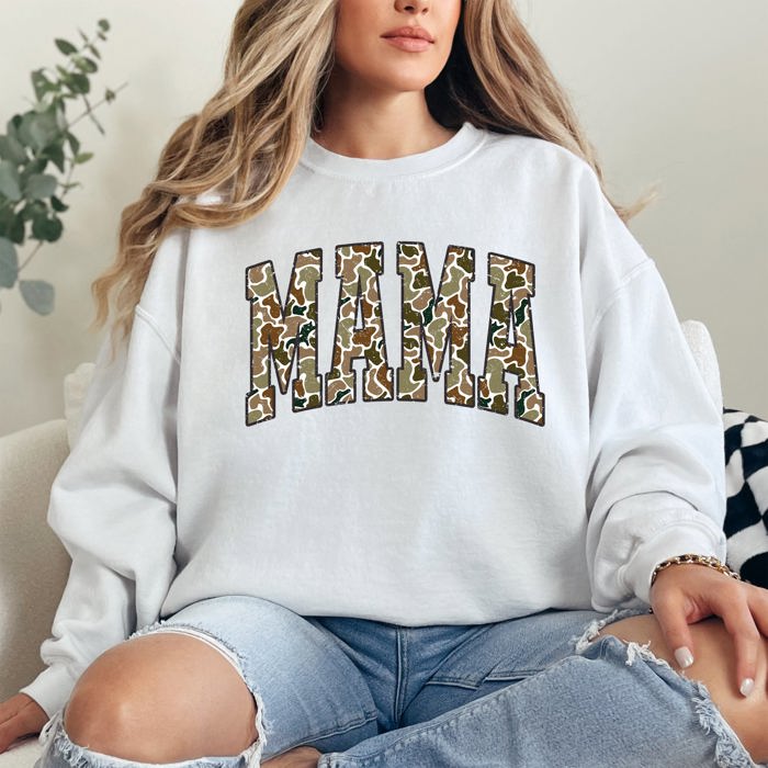 Mama Camo Camouflage Hunting Retro Mother's Day Outdoor Heritage Classic Logo Sweatshirt