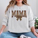 XXL Ash Light Gray Mama Leopard Print Bow Ribbon Mother's Day Cozy Fleece Style Edition Deluxe Sweatshirt