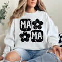  Retro Floral Mama Vintage Mother's Day Charming Floral Pattern Celebration Sweatshirt