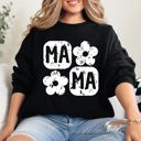 Medium Black Retro Floral Mama Vintage Mother's Day Charming Floral Pattern Celebration Sweatshirt